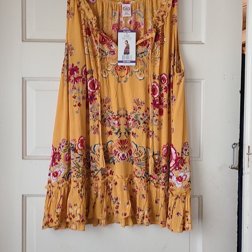 Bila yellow floral tank top